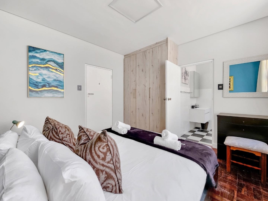 To Let 3 Bedroom Property for Rent in Three Anchor Bay Western Cape